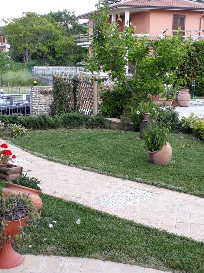B&B A Casa Di Zia Luisa Venticano Eksteriør bilde